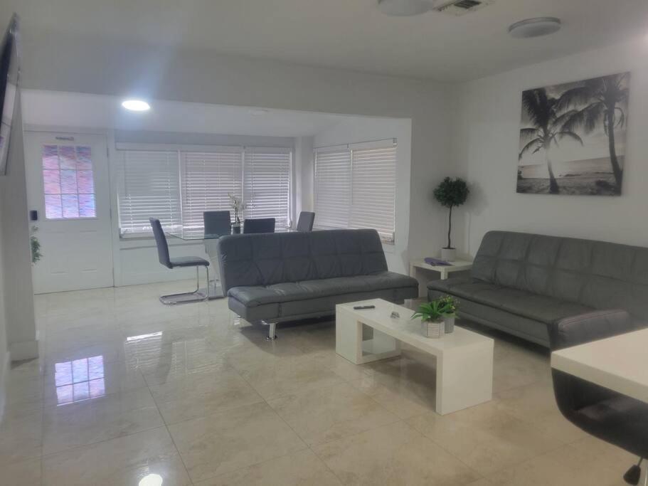4-Plex Apartment Форт Лодърдейл Екстериор снимка